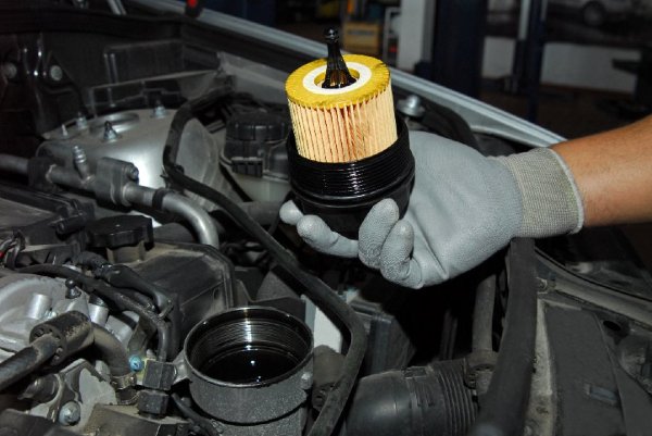 Oil Filter Change by Mechanic